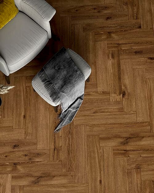 Classen Manor Chinon