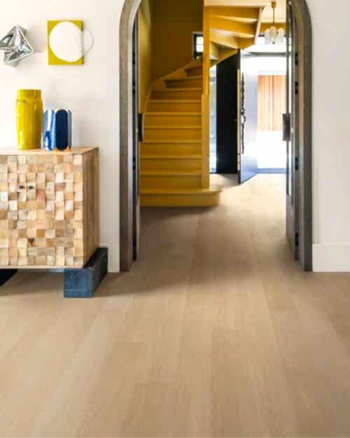 Quick-Step Impressive Beyaz Vernikli Meşe